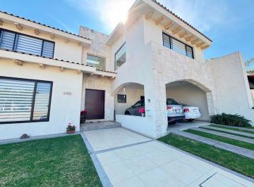 bdf5abc5b2e76650fd86278a98c2520b8cfdfed2290b771f87dad8645c5cb062 · Casa en Venta Club de Golf Sur