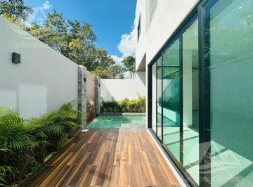 Casa · 291m² · 4 Recámaras · 3 Estacionamientos · Casa en Fraccionamiento Vía Cumbres