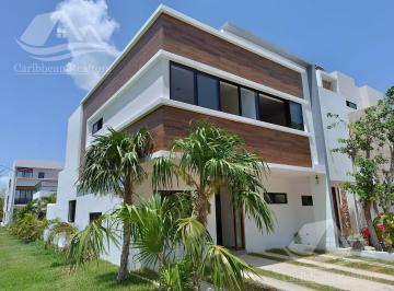 Casa · 222m² · 3 Recámaras · 2 Estacionamientos · Casa en Venta en Arbolada