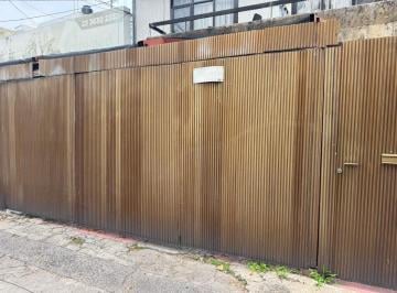 Casa de 4 habitaciones, Guadalajara · Casa Que Se Vende Como Terreno en Lopez Mateos Norte Casi Esquina con Eulogio Parra