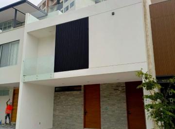 Casa de 3 habitaciones, Zapopan · A Estrenar Hermosa Casa en Coto Cerezos de Capital Norte