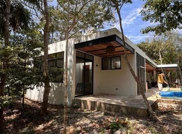 Casa · 360m² · 1 Recámara · 7 Estacionamientos · Casa Amueblada y Equipada en El Ramonal / Fully Furnished Home