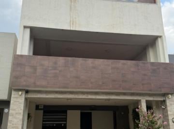 Casa de 3 habitaciones, Apodaca · Casa en Venta en Apodaca