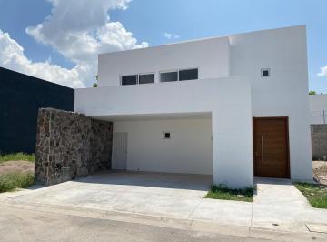 Casa · 200m² · 3 Recámaras · 2 Estacionamientos · Casa en Renta en Villas del Renacimiento, Torreon, Coah.