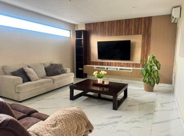 Casa · 257m² · 3 Recámaras · 2 Estacionamientos · Rmc Casa en Venta en Villas Coloniales en Rinconada Colonial Apodaca