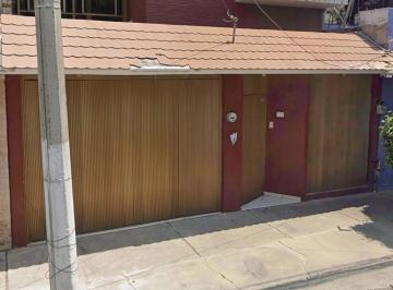 Casa de 4 habitaciones, Tonalá · Casa en Venta en Zona de Vias de Acceso Principales en Guadalajara Jal.