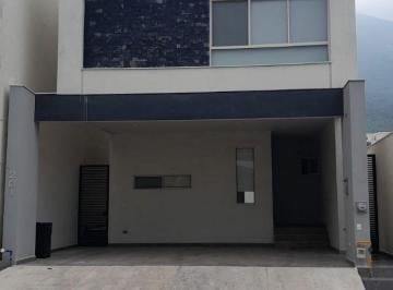 Casa de 3 habitaciones, García · Casa en Renta Cumbres Novelia