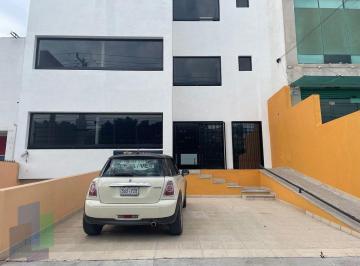 fa917cf1c8661972290c3096d204bcf178427052457266b8b9768d984595fe08 · Edificio en Venta en Colinas del Cimatario