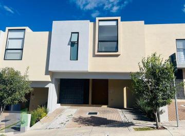 629899118aa82fa3f721580b22be3541aee6fbec539e161e6ae644a8dbf56c30 · Casa en Renta y Venta en Zibatá con Calentador Solar y Amenidades.