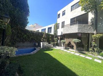 Casa · 650m² · 3 Recámaras · 6 Estacionamientos · Casa en Renta Club de Golf Bellavista