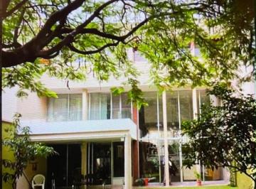 Casa de 4 habitaciones, Irapuato · Venta en Colonia Prolongación Moderna, Irapuato