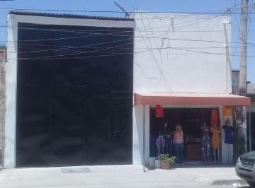 Bodega comercial de 1 habitación, Tonalá · Bodega con Departamento y Oficina