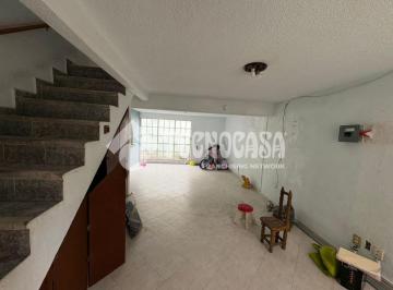 Foto · Casa Duplex - Venta