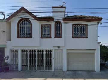 Casa de 6 habitaciones, San Nicolás de los Garza · Venta de Casa en Nuevo Leon San Nicolas de Los Garza Col Hacienda Los Morales