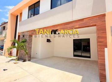 Casa de 3 habitaciones, Fortín · Vendo ¡Casa Nueva en Fraccionamiento Privado en Fortín de Las Flores, Cerca del Colegio Anáhuac