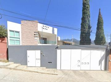 Casa de 3 habitaciones, Oaxaca de Juárez · Hermosa y Amplia Casa en Oaxaca, Alta Plusvalia, Aprovecha E Invierte Hoy