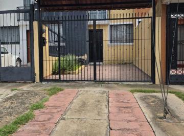 Casa de 3 habitaciones, San Pedro Tlaquepaque · Casa en Renta en Fracc. Revolución
