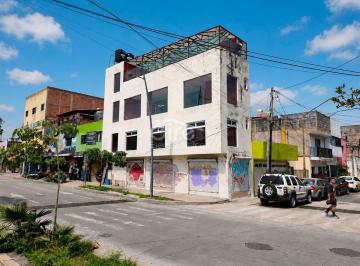 Edificio , Guadalajara · Edificio Comercial en Venta Sobre Av Enrique Díaz de León