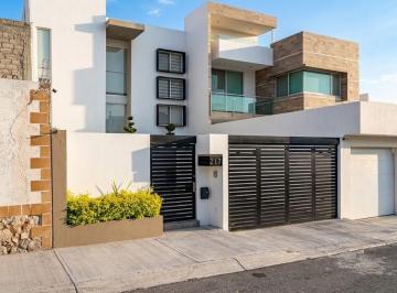 Casa de 3 habitaciones, Querétaro · Recidencia Hubicada a Menos de 20 Min del Estadio Corregidora