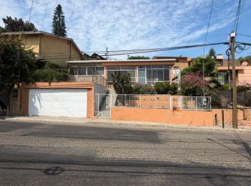 Casa de 3 habitaciones, Tijuana · Casa en Chapultepec / 3 Rec / $1,900 Usd