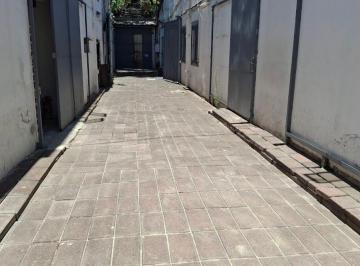 Bodega comercial de 8 habitaciones, Benito Juárez · Una Joya: Bodega de 190 m². Nonoalco - Mixcoac.4 Oficinas, 2 Medios Baños, Área Grado Alimentos