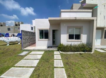 Casa de 2 habitaciones, Zapotlán de Juárez · Casa Nueva de un Nivel