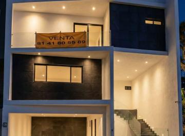 Casa de 4 habitaciones, Monterrey · Hermosa Casa Para Estrenar en Privada Everest