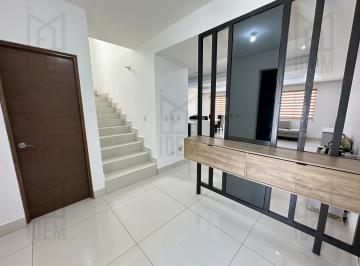 Casa · 270m² · 3 Recámaras · 2 Estacionamientos · 0140 - Casa en Venta en Privadas del Canada, General Escobedo