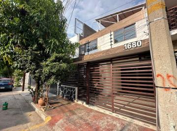 Departamento de 3 habitaciones, Guadalajara · Casa Duplex en Renta (Planta Baja) en Colonia Independencia