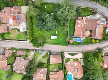 Terreno / Lote , Valle de Bravo · Terreno en Venta en Avandaro
