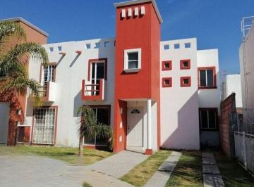 Casa de 3 habitaciones, San Juan del Río · Venta Sin Creditos de Casa en San Juan del Rio Col Barrio de San Isidro Queretaro