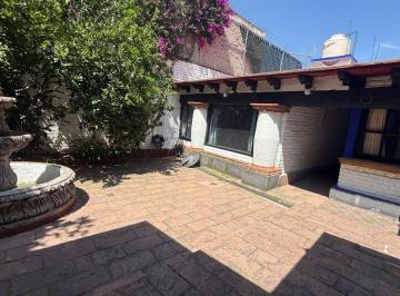 Casa de 3 habitaciones, Coyoacán · Vive El Encanto de Coyoacan | Casa Colonial en Renta