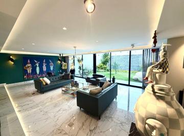 Casa de 3 habitaciones, Naucalpan de Juárez · Increíble Casa en Venta en Tecamachalco, Totalmente Remodelada con Acabados de Lujo!