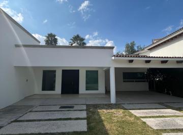 Casa · 340m² · 3 Recámaras · 4 Estacionamientos · Casa en Venta Balvanera Polo & Country Club - Corregidora Querètaro - $11,000,000