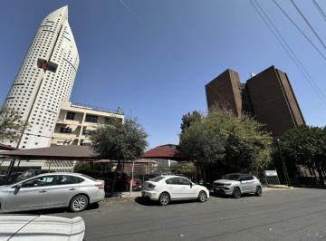 Local comercial · 125m² · 2 Estacionamientos · 0102 – Propiedad Comercial en Venta | Col. Los Doctores, Monterrey