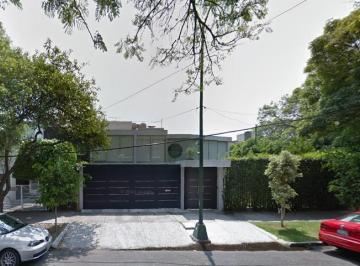Casa de 4 habitaciones, Benito Juárez · Casa en Insurgentes San Borja en Activo Bancario