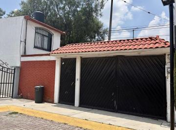 9b8dc135b03c60ce72130de5ec3ccf33c47bb72fc3edf93e4e76fd9dd55bd131 · Casa en Venta en Ex Hacienda San Miguel, Cuautitlan Izcalli, Edo Méx.
