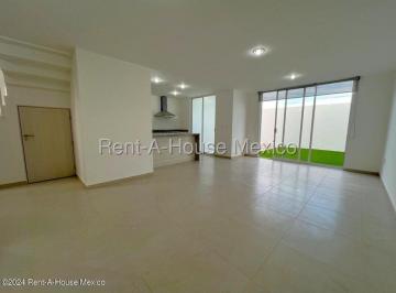 Casa en condominio de 2 habitaciones, El Marqués · Casa en Renta en Zaru Zakia | 3 Recámaras | Sala de Tv | 2.5 Baños | Jardín | Amenidades Yr