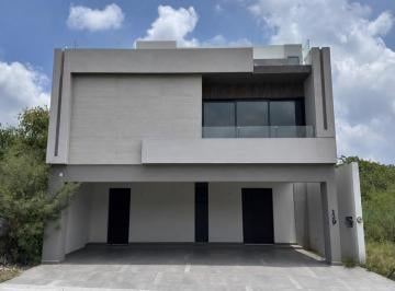 Casa · 374m² · 4 Recámaras · 3 Estacionamientos · Casa de Lujo en Venta en Aysso El Yerbaniz, Santiago N. L.
