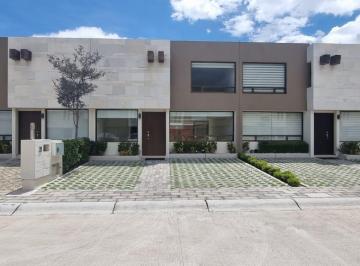 Casa · 181m² · 3 Recámaras · 2 Estacionamientos · Casa en Fraccionamiento Lomas Virreyes