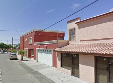 Casa de 4 habitaciones, Juárez · Casa de 230 m² con 4 Recámaras en Venta en Alameda, Chihuahua