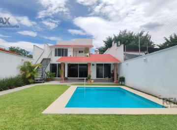 Casa · 163m² · 4 Recámaras · 2 Estacionamientos · Casa con Alberca en Yautepec, Morelos (Cesión de Derechos)…clave 6304