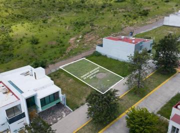 Terreno / Lote · 220m² · Terreno en Venta en 220 m² Disponible en Senderos de Monteverde