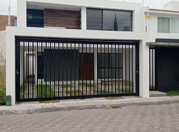 Casa de 4 habitaciones, Querétaro · Casa en Venta Querétaro, Milenio 3a Sección, Moderna y Amplia