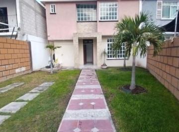 Casa de 3 habitaciones, Cuautla · Renta de Casa en Cuautla con Todos Los Servivios