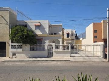 Casa en condominio · 540m² · 11 Recámaras · 11 Estacionamientos · Complejo de Departamentos en Colonia Misión