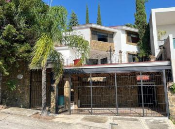 Casa de 3 habitaciones, Zapopan · Casa en Venta y Renta en Ciudad Bugambilias