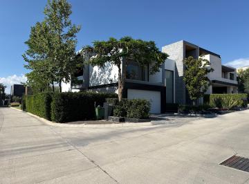 Casa en condominio de 3 habitaciones, León · Residencia en Condominio XII