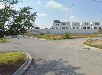 Terreno / Lote · 898m² · Ofrezco Terreno Comercial en Esquina Venta o Renta Apodaca