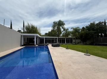 Quinta · 1753m² · 3 Recámaras · Quinta en Venta con Alberca Santiago Nl